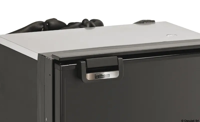 50.870.XX_.jpg Frigo Cruise Classic total black 130 l drink - immagine 1